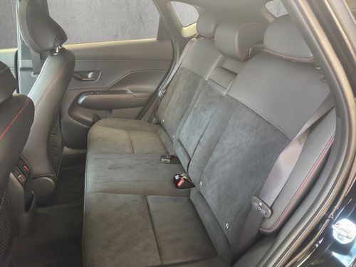 https://csb-strapi-files.fsn1.your-objectstorage.com/inventory-cars/images/f558eca55ae8a1c2fa996530ed44b0332a18fb07/14_500_7939.jpg