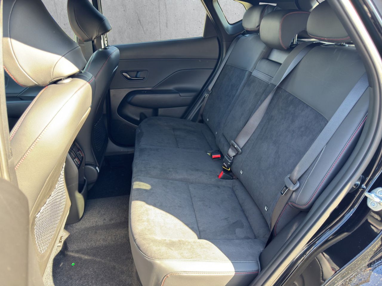 https://csb-strapi-files.fsn1.your-objectstorage.com/inventory-cars/images/f5bd54c10c99b4957cf96fc06ec0a91a202c7f80/12_1280_2995.jpg