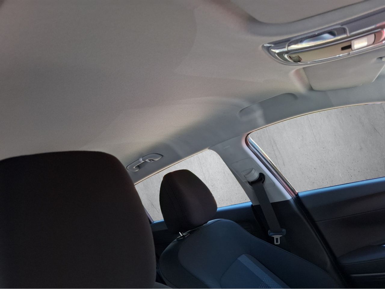 https://csb-strapi-files.fsn1.your-objectstorage.com/inventory-cars/images/f669f343b728fdba71ec0088e38770530554d1cf/21_1280_5055.jpg