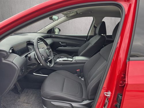 https://csb-strapi-files.fsn1.your-objectstorage.com/inventory-cars/images/f73987211689310b0f60ea599a67dc6a42267b65/10_500_5707.jpg
