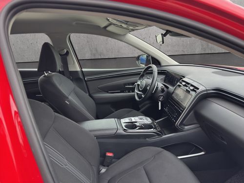 https://csb-strapi-files.fsn1.your-objectstorage.com/inventory-cars/images/f73987211689310b0f60ea599a67dc6a42267b65/13_500_3807.jpg