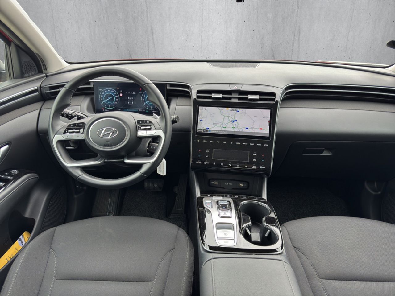 https://csb-strapi-files.fsn1.your-objectstorage.com/inventory-cars/images/f73987211689310b0f60ea599a67dc6a42267b65/15_1280_1642.jpg