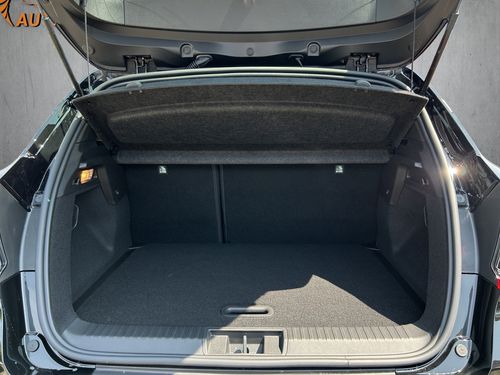 https://csb-strapi-files.fsn1.your-objectstorage.com/inventory-cars/images/f924dcf33e65c6e19860246a96b2973cae84de03/17_500_7919.jpg