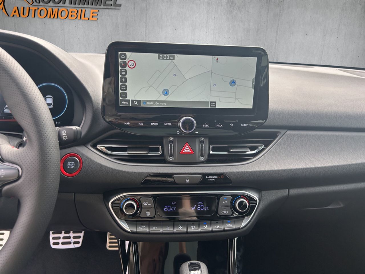 https://csb-strapi-files.fsn1.your-objectstorage.com/inventory-cars/images/fb8221bc779307d9a136c86bd7e7363f3df731c1/12_1280_3546.jpg