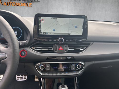 https://csb-strapi-files.fsn1.your-objectstorage.com/inventory-cars/images/fb8221bc779307d9a136c86bd7e7363f3df731c1/12_500_7451.jpg