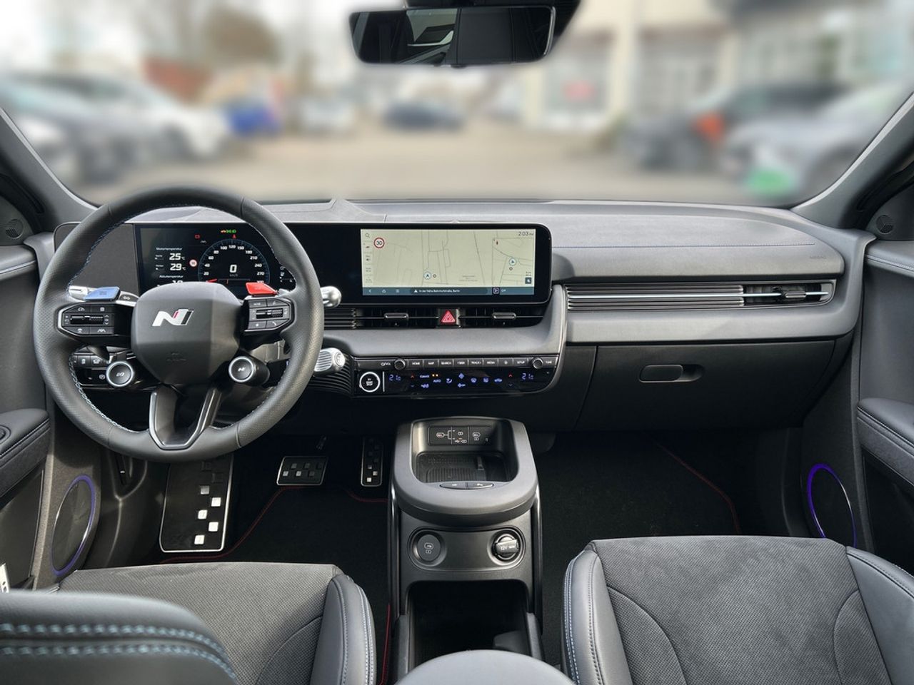https://csb-strapi-files.fsn1.your-objectstorage.com/inventory-cars/images/fb93de60a288d14ec928bc9c7e0954b736cac053/10_1280_2717.jpg