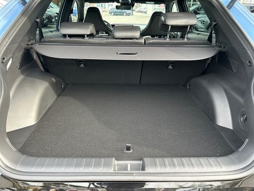 https://csb-strapi-files.fsn1.your-objectstorage.com/inventory-cars/images/fb93de60a288d14ec928bc9c7e0954b736cac053/11_500_4634.jpg