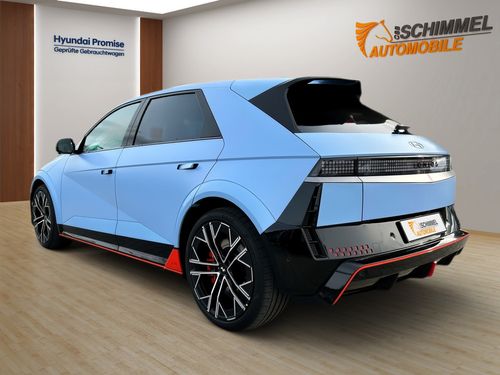 https://csb-strapi-files.fsn1.your-objectstorage.com/inventory-cars/images/fb93de60a288d14ec928bc9c7e0954b736cac053/3_500_5425.jpg