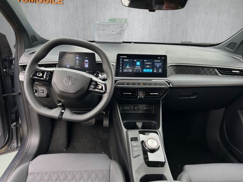 https://csb-strapi-files.fsn1.your-objectstorage.com/inventory-cars/images/fbd78a7bca2b78cdaf46ccb08c846aaad0a8ed34/15_500_6336.jpg