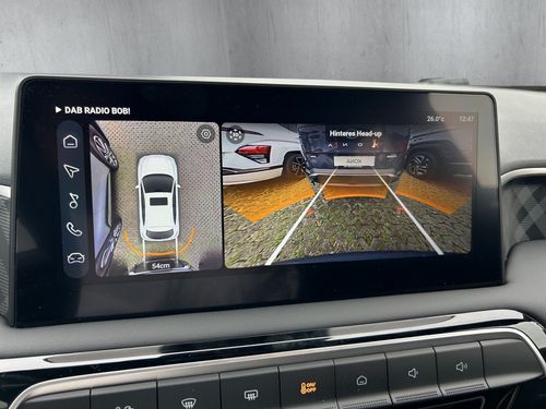 https://csb-strapi-files.fsn1.your-objectstorage.com/inventory-cars/images/fbd78a7bca2b78cdaf46ccb08c846aaad0a8ed34/18_500_2849.jpg
