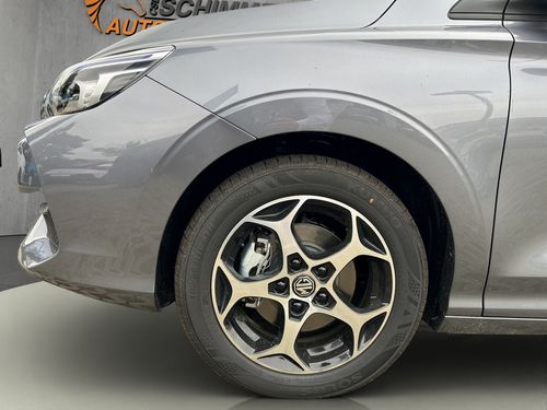https://csb-strapi-files.fsn1.your-objectstorage.com/inventory-cars/images/fbd78a7bca2b78cdaf46ccb08c846aaad0a8ed34/2_500_4584.jpg