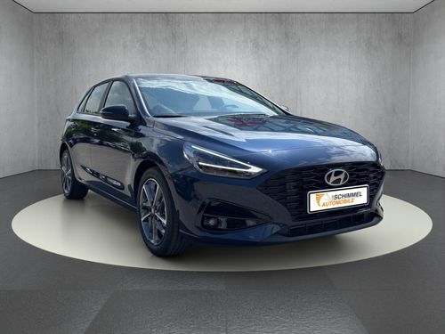 https://csb-strapi-files.fsn1.your-objectstorage.com/inventory-cars/images/fc3c9f10e9f4e94294e1526f6000de06c204e87b/8_500_4962.jpg