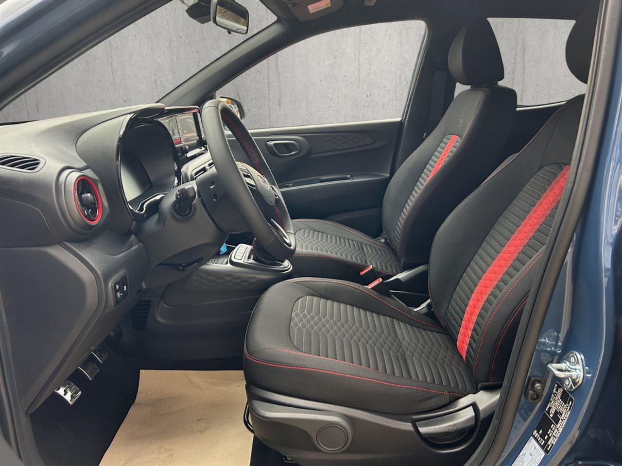 https://csb-strapi-files.fsn1.your-objectstorage.com/inventory-cars/images/fd0677aac2a9f81e6c562429a6d1c3f47076e003/10_1280_3323.jpg