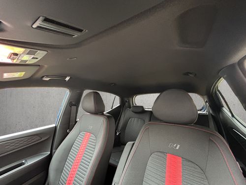 https://csb-strapi-files.fsn1.your-objectstorage.com/inventory-cars/images/fd0677aac2a9f81e6c562429a6d1c3f47076e003/12_500_9734.jpg