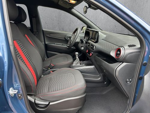 https://csb-strapi-files.fsn1.your-objectstorage.com/inventory-cars/images/fd0677aac2a9f81e6c562429a6d1c3f47076e003/15_500_5173.jpg