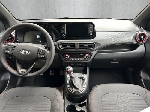 https://csb-strapi-files.fsn1.your-objectstorage.com/inventory-cars/images/fd0677aac2a9f81e6c562429a6d1c3f47076e003/16_500_4374.jpg