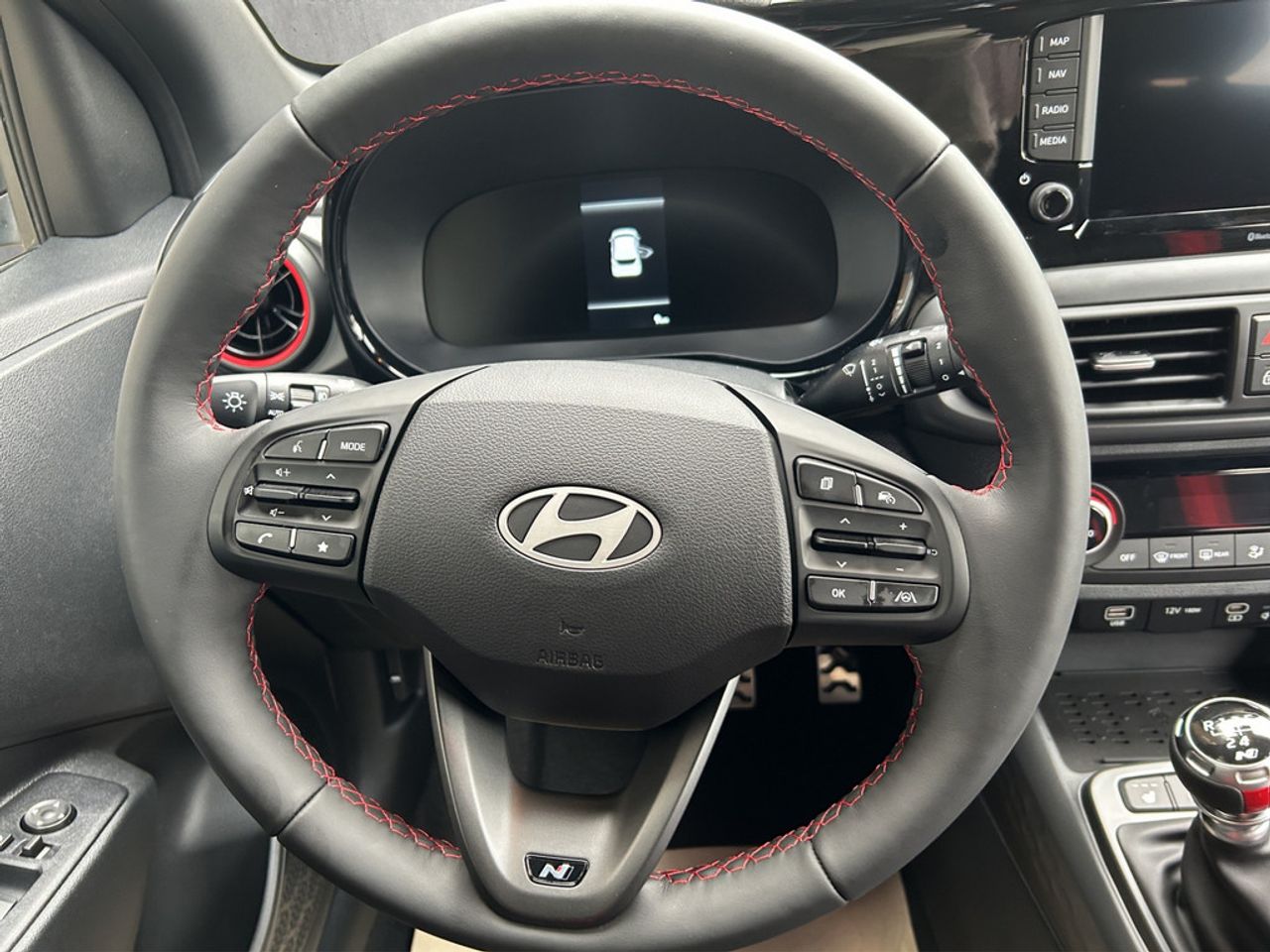 https://csb-strapi-files.fsn1.your-objectstorage.com/inventory-cars/images/fd0677aac2a9f81e6c562429a6d1c3f47076e003/20_1280_6283.jpg