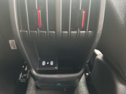 https://csb-strapi-files.fsn1.your-objectstorage.com/inventory-cars/images/fd0940019ccd1ed44434a8bd0334594718f4089f/16_500_4921.jpg