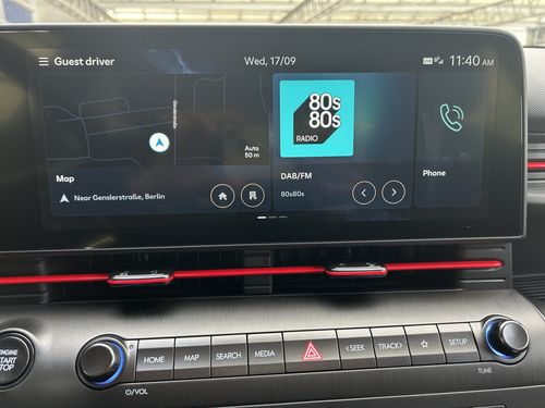 https://csb-strapi-files.fsn1.your-objectstorage.com/inventory-cars/images/fd0940019ccd1ed44434a8bd0334594718f4089f/18_500_7872.jpg