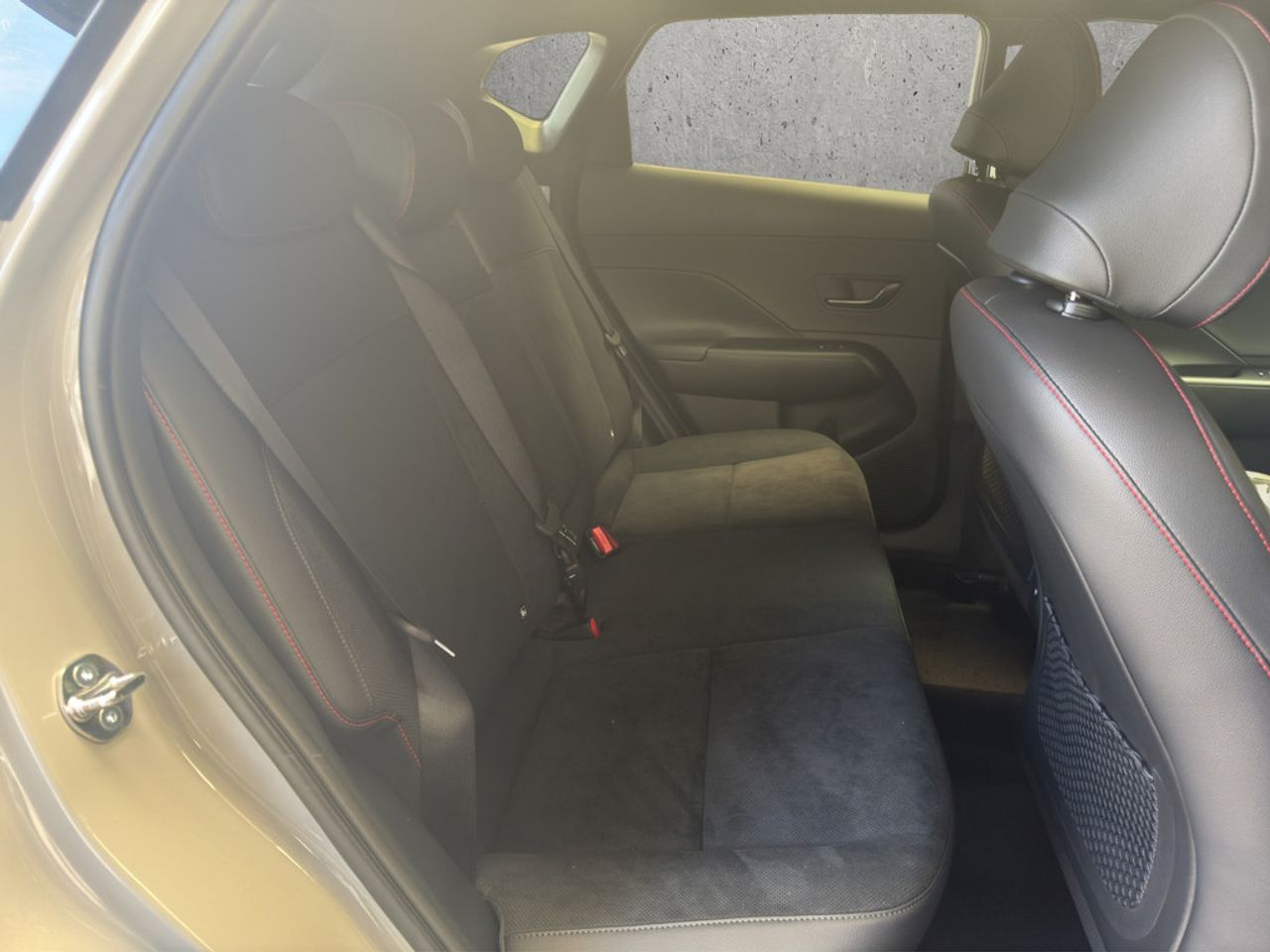 https://csb-strapi-files.fsn1.your-objectstorage.com/inventory-cars/images/fd31e4fe4b492a5462eface3df5ad8d84e1e2e7f/18_1280_5985.jpg