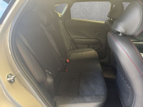 https://csb-strapi-files.fsn1.your-objectstorage.com/inventory-cars/images/fd31e4fe4b492a5462eface3df5ad8d84e1e2e7f/18_500_1853.jpg
