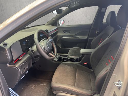 https://csb-strapi-files.fsn1.your-objectstorage.com/inventory-cars/images/fd31e4fe4b492a5462eface3df5ad8d84e1e2e7f/9_500_6130.jpg