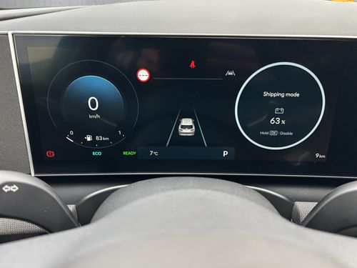 https://csb-strapi-files.fsn1.your-objectstorage.com/inventory-cars/images/fd58e1dea54bd254e29e8dc01a85adf4fc80fd85/19_500_2925.jpg