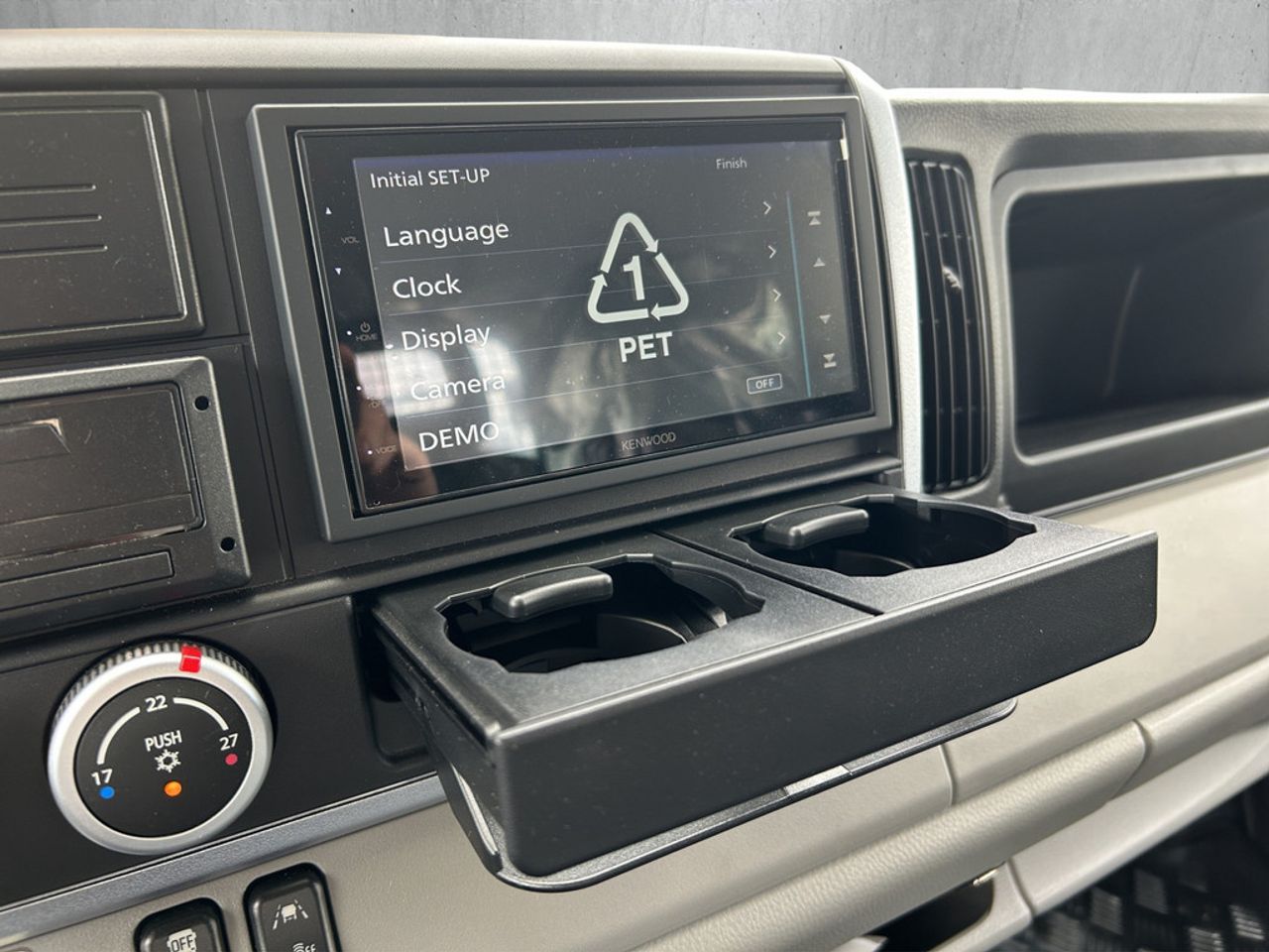 https://csb-strapi-files.fsn1.your-objectstorage.com/inventory-cars/images/ff56847c42e185c1a6e77b640ea7563ef814177b/16_1280_1277.jpg
