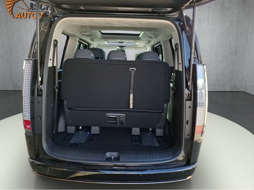 https://csb-strapi-files.fsn1.your-objectstorage.com/inventory-cars/images/ffb86ead50ef4412464a61f79e54770853878958/17_500_1441.jpg