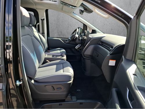 https://csb-strapi-files.fsn1.your-objectstorage.com/inventory-cars/images/ffb86ead50ef4412464a61f79e54770853878958/19_500_1397.jpg