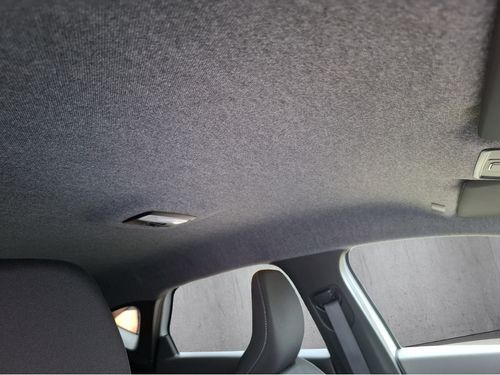 https://csb-strapi-files.fsn1.your-objectstorage.com/inventory-cars/images/fff9b338502f3cee6b898de1e1bb3715159278d8/21_500_2355.jpg